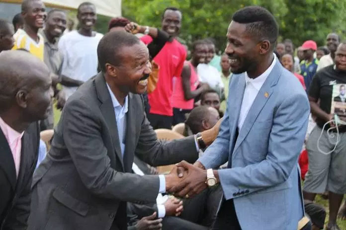 Presidential candidates Mugisha Muntu and Robert Kyaguklanyi. Courtesy photo.