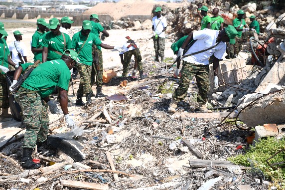 Ugandan troops in Somalia mark World Environment Day 