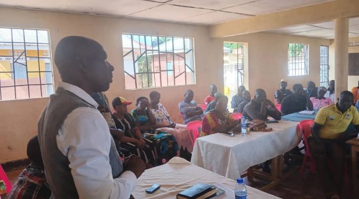 Security meeting calls for stronger patrols, unity and development in Amolatar 1 security meeting