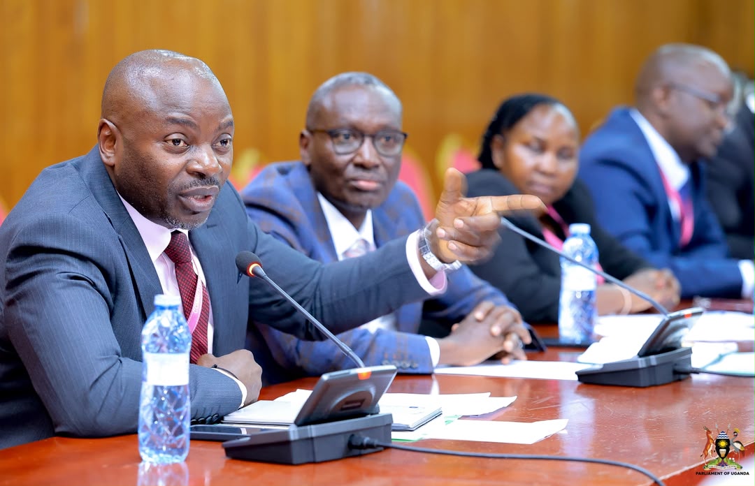 Shock At Parliament As Two Auditor General Officials Are Arrested Over Undone ITMS Audit 1 HUlCjaVWwAAGX3I